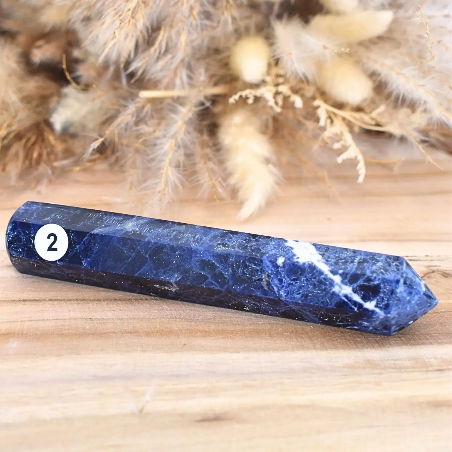 pointe sodalite. pierre naturelle aux bienfaits énergétique de sagesse vérité calme pierre anti stress