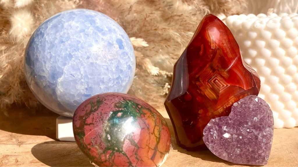 découvrez les pierres et mineraux du mois de juin en lithothérapie dans votre boutique de lithothérapie en ligne mineralissime