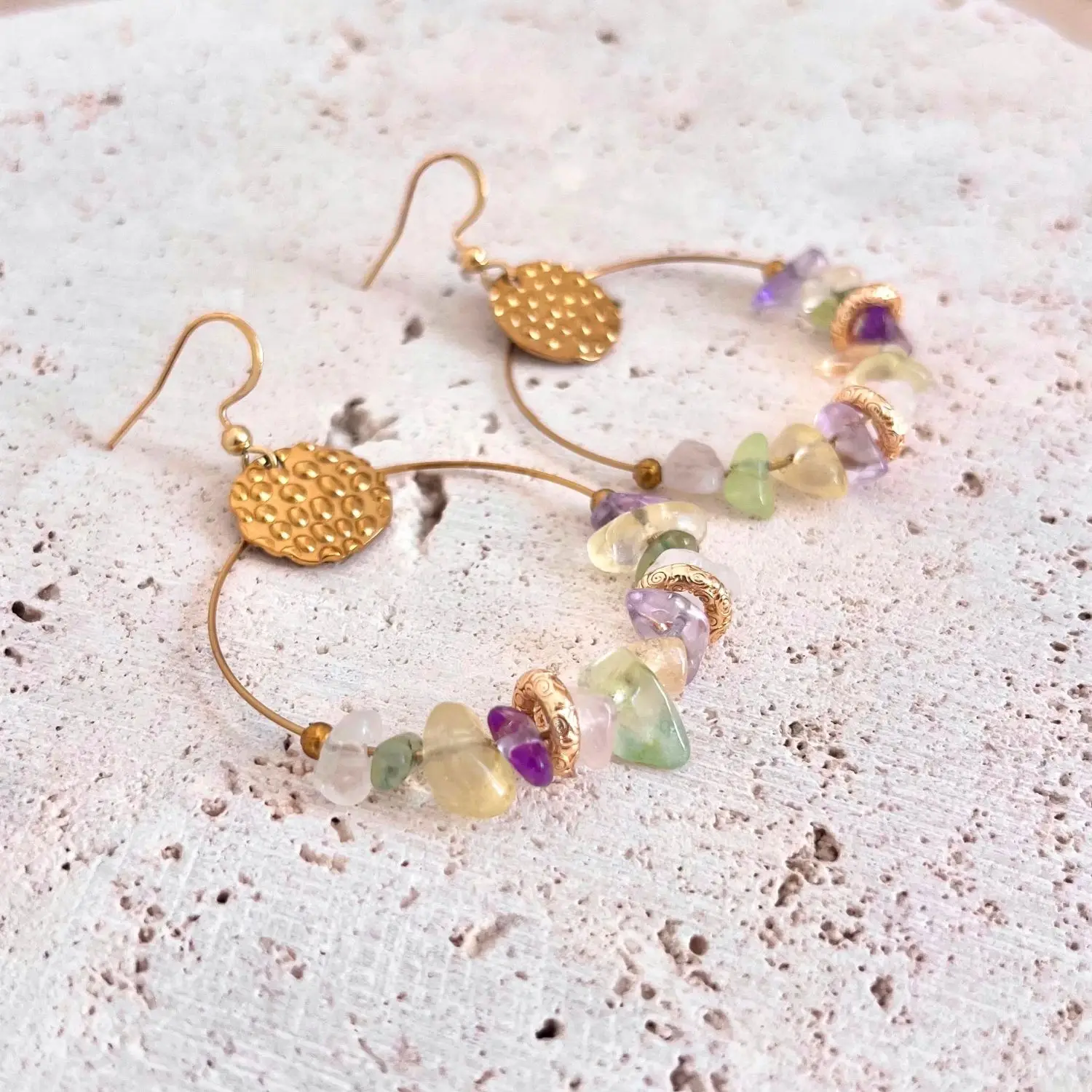boucles d'oreilles améthyste citrine quartz rose préhnite pierre naturelle aux bienfaits énergétiques vendues par minéralissime