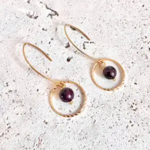 Boucles d'oreilles grenat pierre naturelle aux bienfaits énergétiques vendues par minéralissime