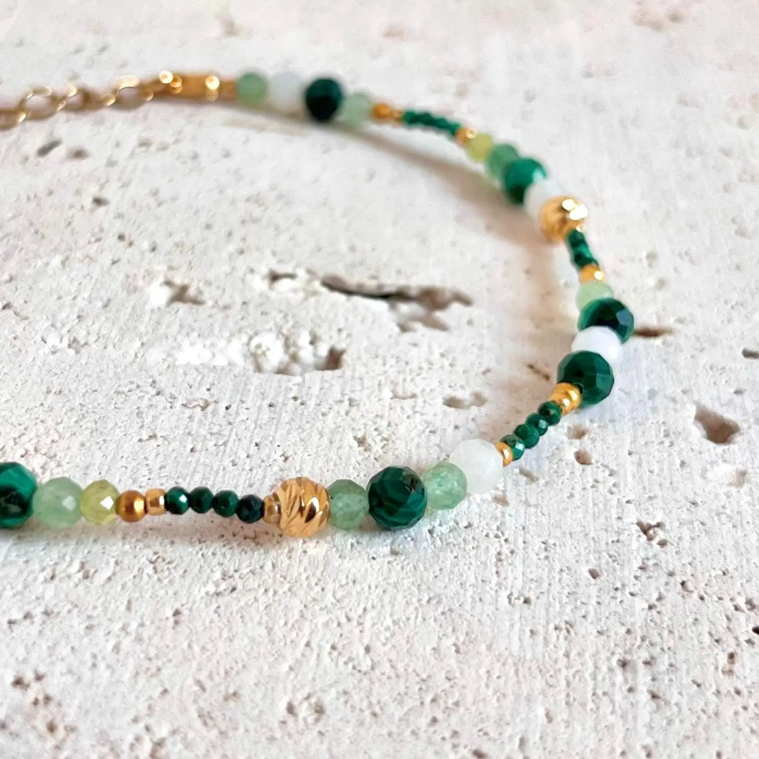 bracalet pierre naturelles malachite pierre de lune aventurine verte et acier inoxydable