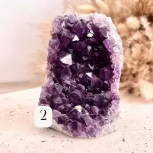 geode en améthyste dans votre boutique de lithothérapie en ligne mineralissime