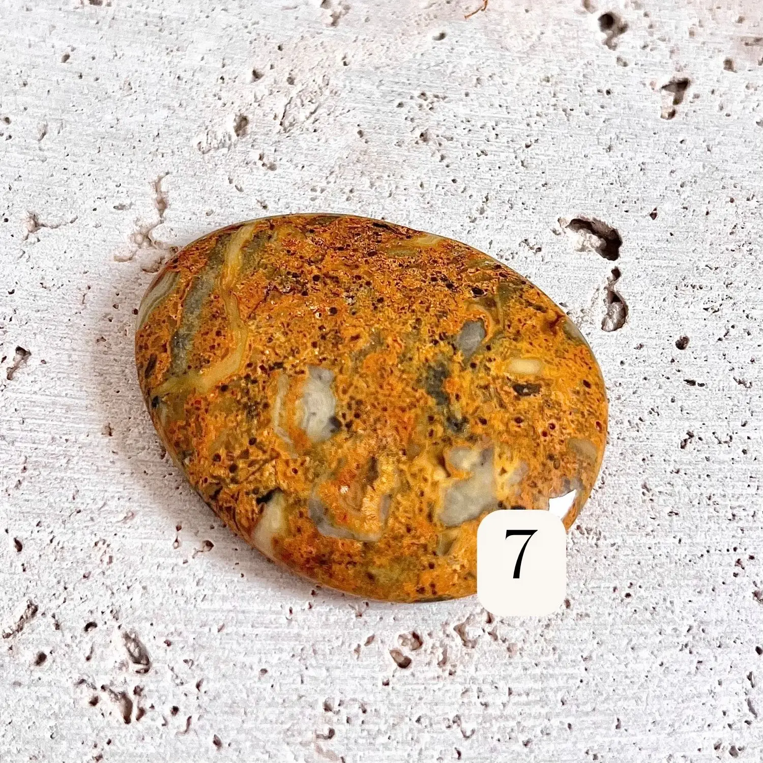 pierre naturelle agate crazy lace aux bienfaits de joie d'abondance et de dynamisme. mineraux de lithothérapie